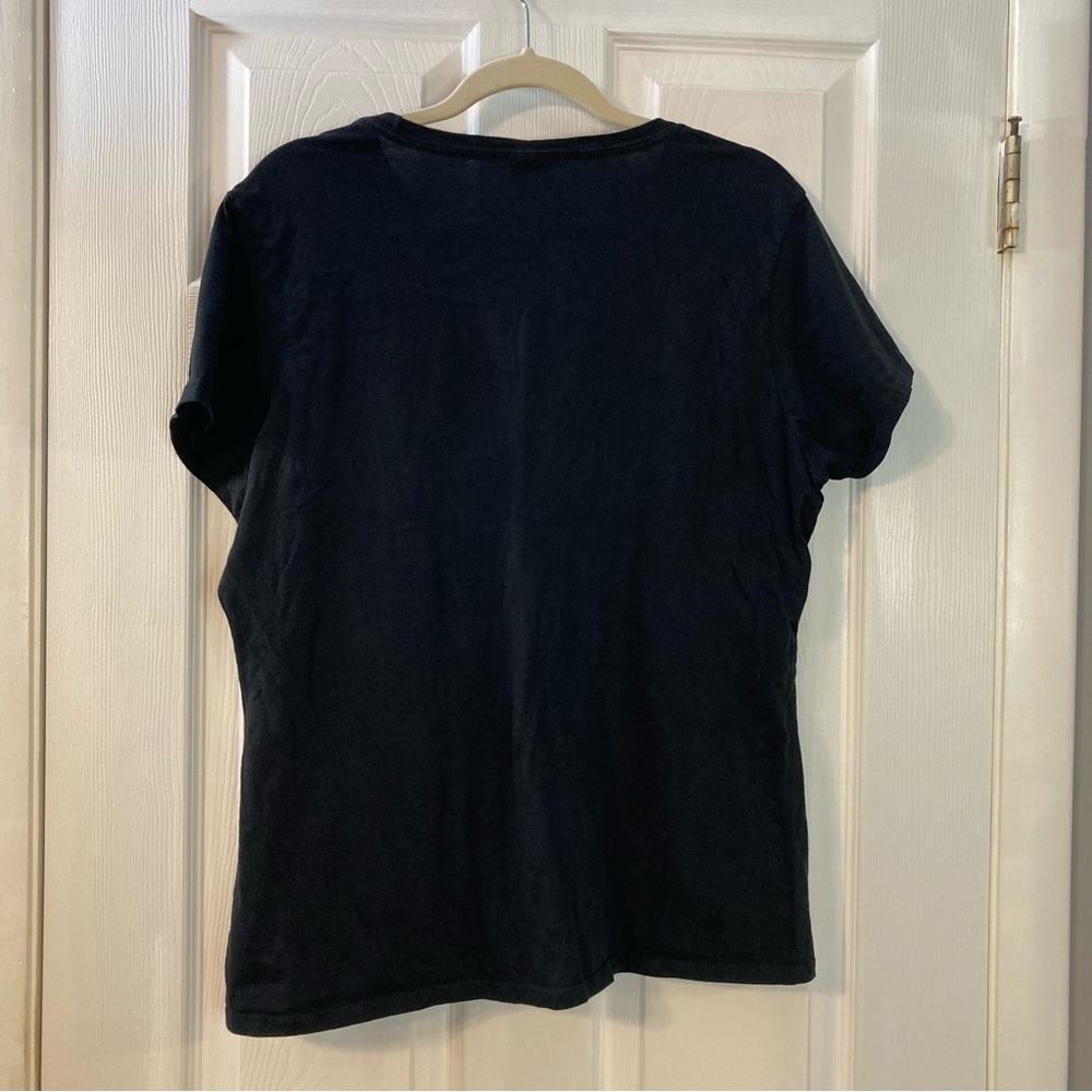 Black Graphic Tee with Mountain Design Women Size XL - Picture 2 of 5